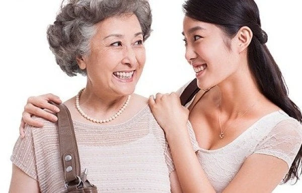 Câu chuyện 1: Bữa cơm gia đình đầu tiên