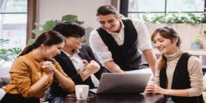 Mana88 Hỗ Trợ 24 Giờ Với Đội Ngũ Tư Vấn Tận Tình Chuẩn Mực 